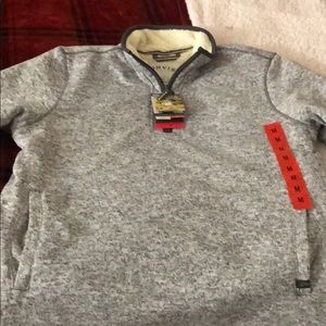 Orvis sherpa 1/4 zip pullover size medium